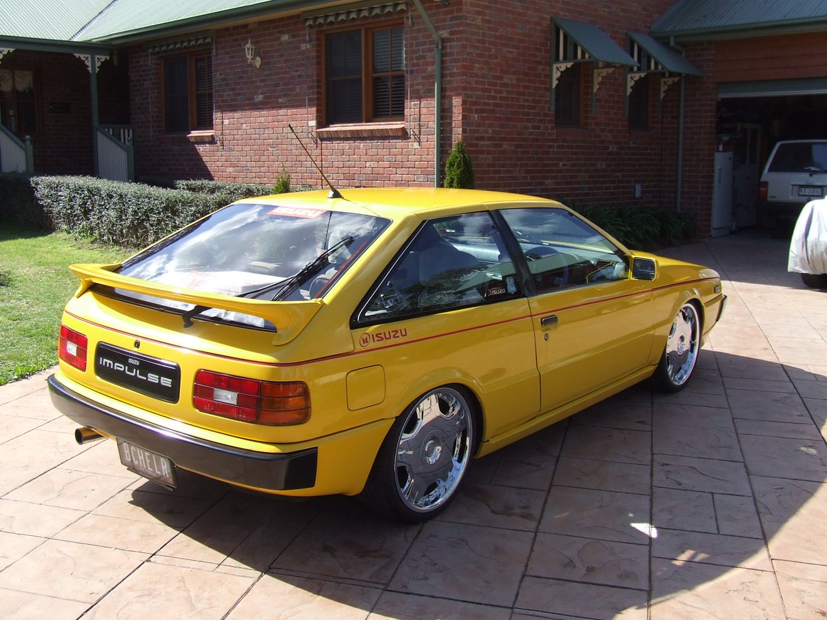Not gonna lie, this Sexspec Isuzu Impulse/Piazza is so cool