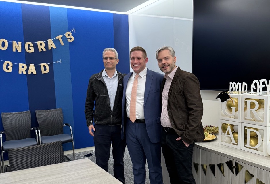 Luca Pinello (@lucapinello) on Twitter photo Thrilled to celebrate <a href="/vinyard_m/">Michael Vinyard</a>, a PhD student co-supervised by <a href="/gaddyg/">Gaddy Getz</a>'s lab, who successfully defended his thesis today. Congratulations, Dr. Vinyard! Special thanks to the examiners <a href="/brian_b_liau/">Brian Liau</a> <a href="/JD_Buenrostro/">Jason Buenrostro</a> and everyone in the labs who contributed to this remarkable day! Thrilled to celebrate <a href="/vinyard_m/">Michael Vinyard</a>, a PhD student co-supervised by <a href="/gaddyg/">Gaddy Getz</a>'s lab, who successfully defended his thesis today. Congratulations, Dr. Vinyard! Special thanks to the examiners <a href="/brian_b_liau/">Brian Liau</a> <a href="/JD_Buenrostro/">Jason Buenrostro</a> and everyone in the labs who contributed to this remarkable day!