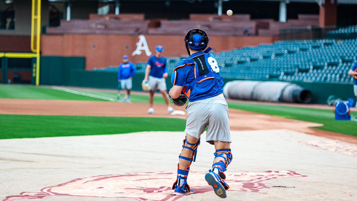 GatorsBB tweet picture