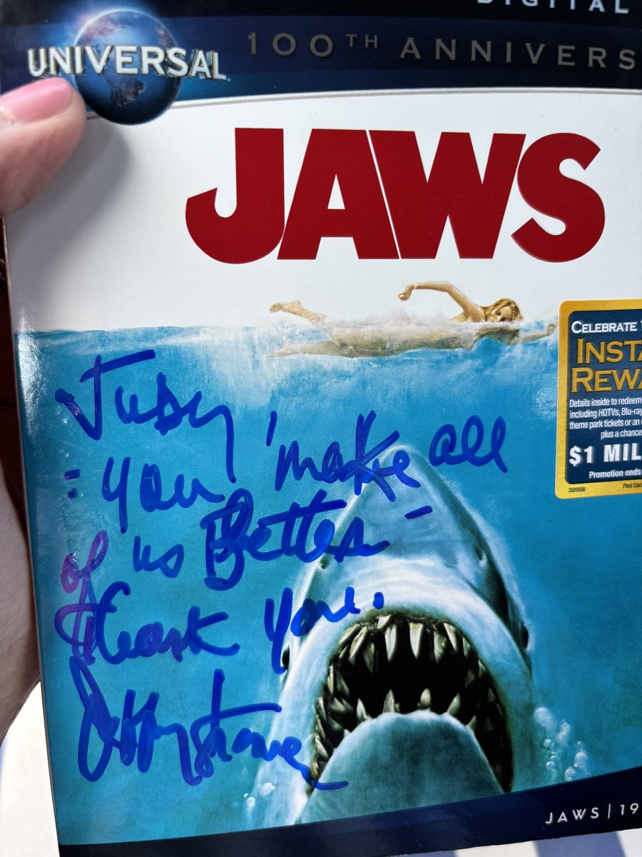 I met Jeffrey Kramer (Deputy Hendricks) today!!! We spent two hours together and it was amazing. I’m on cloud 9! #JAWS @thedailyjaws #MutantFam