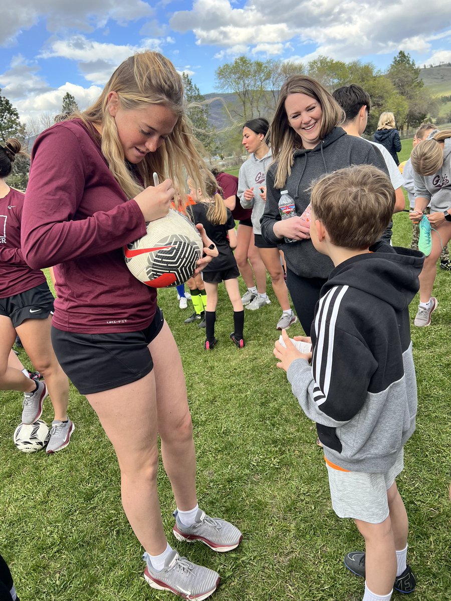 Hanging out in Frenchtown today! #GrizSoccer #FutureGriz