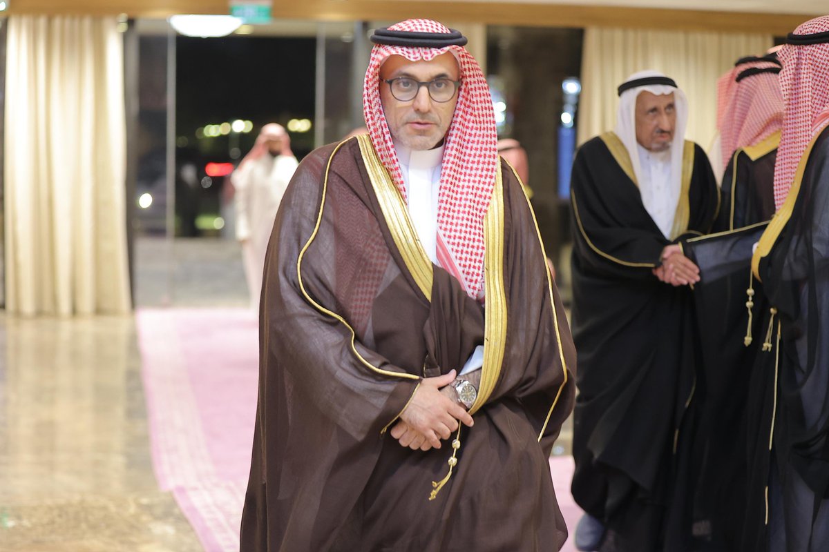 MazenAlJasser's tweet photo. احتفلنا قبل أيام بزواج عبدالله بن عبدالعزيز بن عمر الجاسر في حفل بهيج شرفه حضور غفير من المهنئين من أصحاب السمو والمعالي والأعيان والأهل والأصدقاء الكرام.

بارك الله لهما وبارك عليهما وجمع بينهما في خير. https://t.co/d7Nz0zBFvn