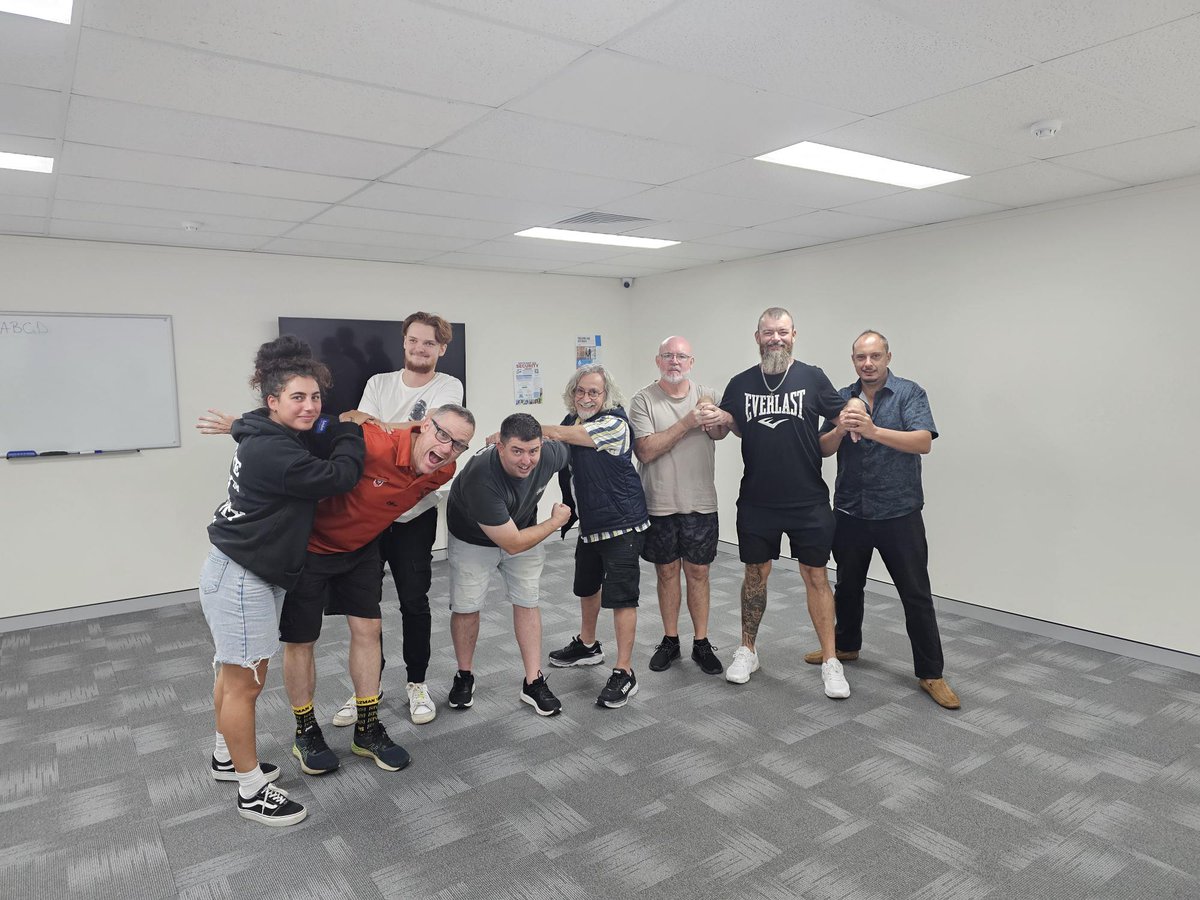 Security students having fun learning control and restraint techniques for the first time. 👍

bit.ly/38mNQva
#security #securitytraining #goldcoast