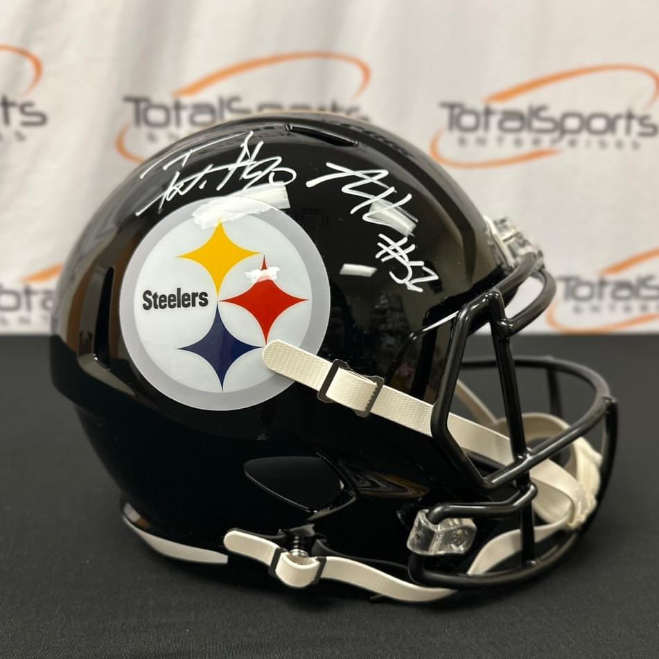 While you’re waiting for pick #20 to get here, check out our $99 Mystery Box! Someone will get a TJ Watt x Alex Highsmith dual signed full size speed replica helmet for $99 👀 ⬇️⬇️⬇️ tseshop.com/products/99-my…