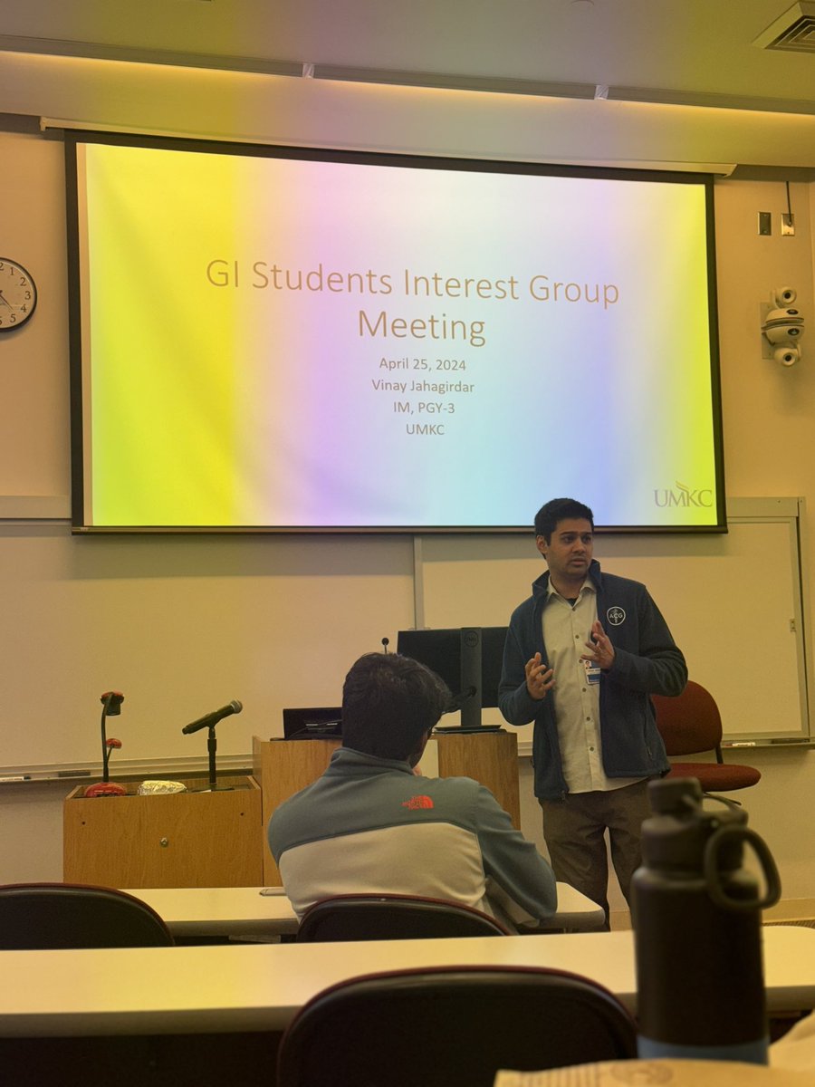 Excited to speak with the GI Students Interest Group @UMKCmedschool today! 💫 
Sharing insights and guidance is crucial to nurturing the next generation of innovators. #MentorshipMatters #GITwitter @LaithAlmomaniMD #MedTwitter @AmCollegeGastro @LiverFellow @AASLDtweets