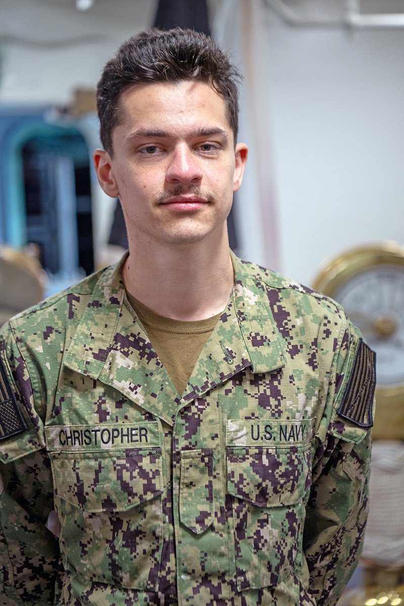 #NewportBeach native serves aboard #USNavy #Aircraft #carrier #USSRonaldReagan #CVN76
ABHAN Alex Christopher
2022 Corona Del Mar HS
“Serving in the Navy means having new experiences.'
navyoutreach.blogspot.com/2024/04/newpor…
#ForgedBytheSea #AmericasNavy @NETC_HQ @gipper_76 #Motivation #Travel