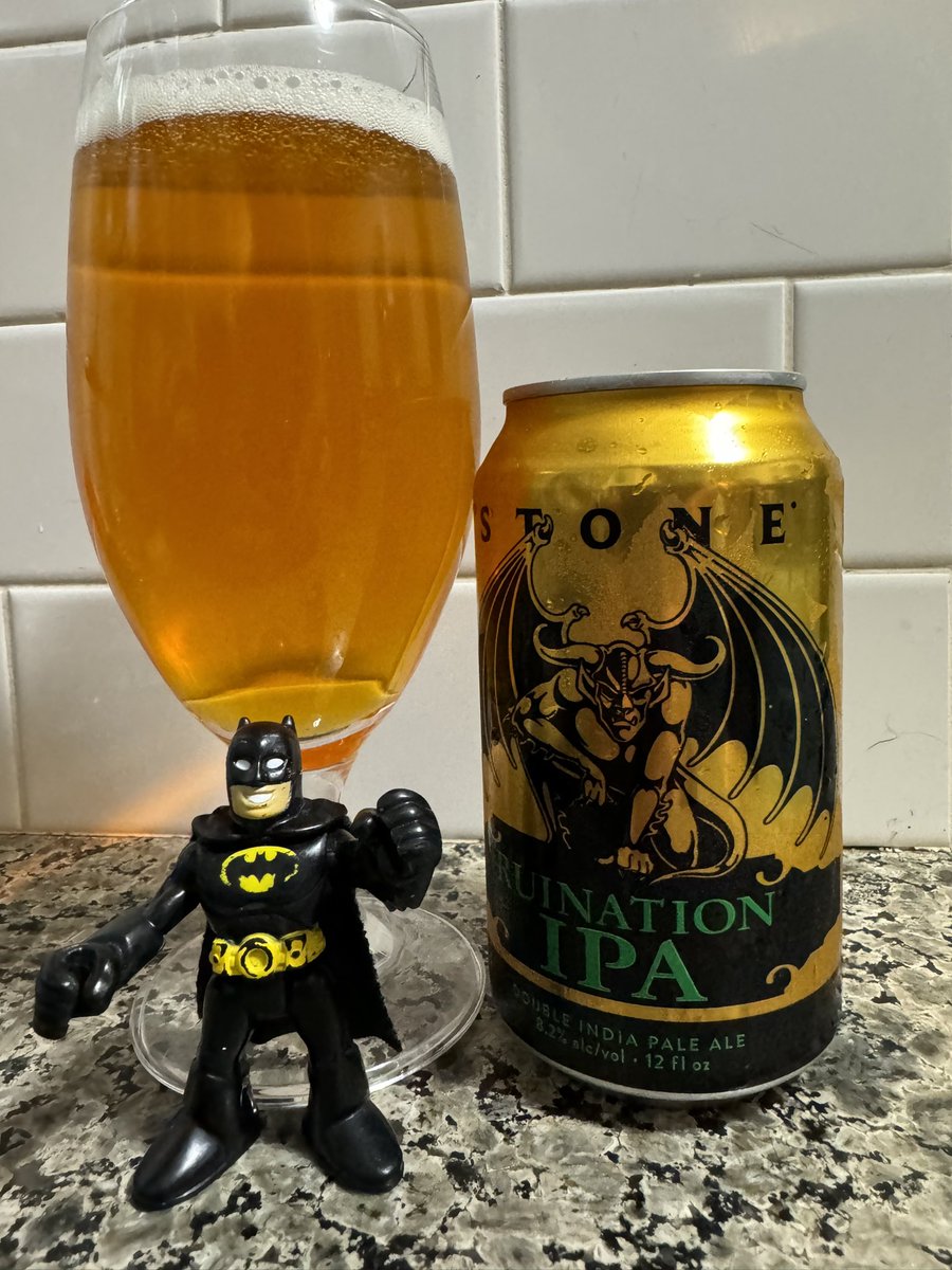 Got @StoneBrewing for #ThirstyThirsday @ManvsAle @JonMontag @Just4BeerLovers @ASFreed @Kubrickx @beerhunter74 @ephoustonbill @impopsy @DallasF81534236 @RJellyman @TheStraightHops @RealBMaxwell @qblacklock @amethyst_heels @rcmays @JHMSparky