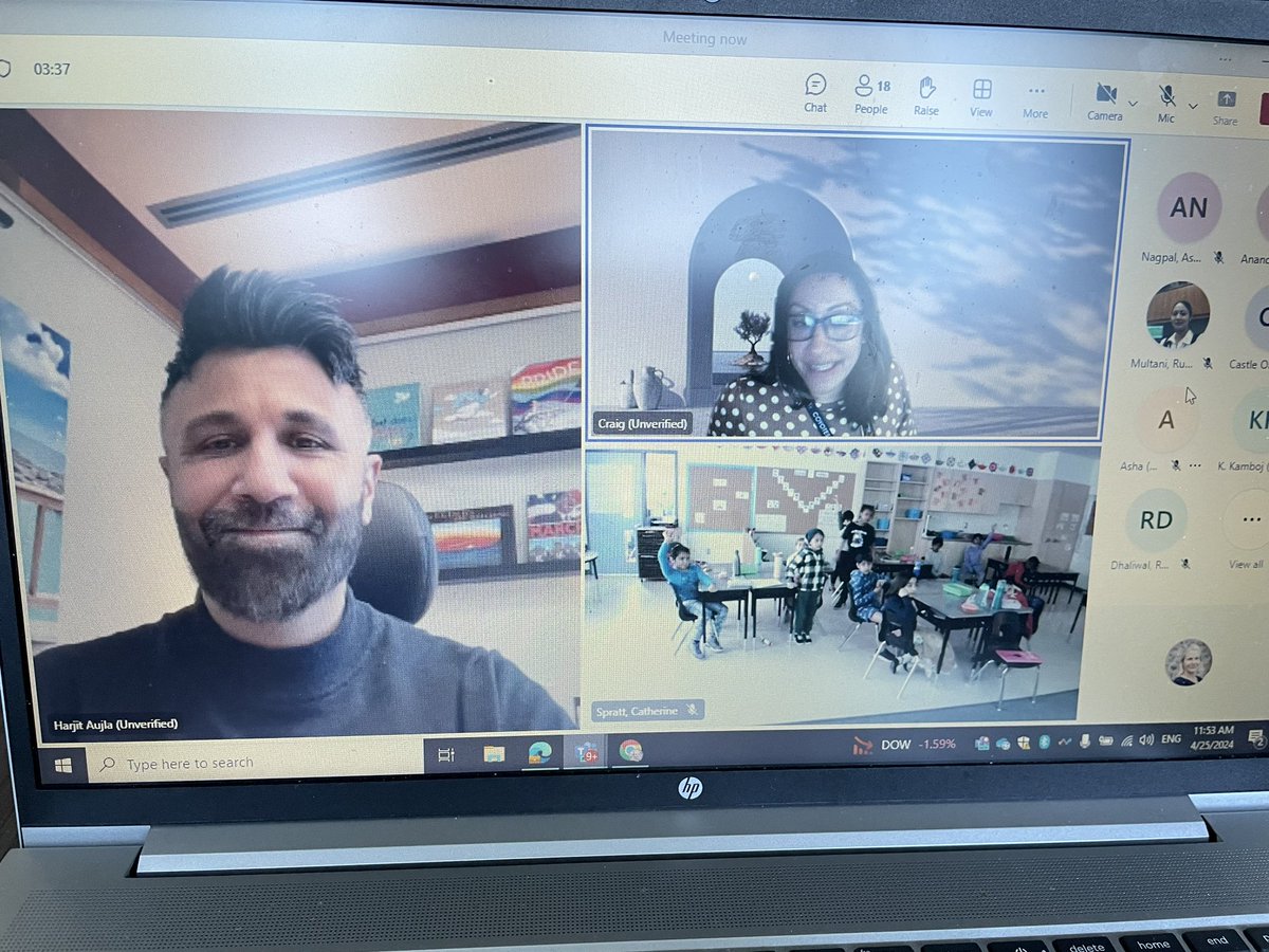 Thank you <a href="/PeelSchools/">Peel District School Board</a> Associate Director Harjit Aujla for taking the time today to read aloud to <a href="/castleoaksps/">Castle Oaks PS</a> students and to our #SSA for making it happen! <a href="/ftullochharvey/">Francine Tulloch-Harvey</a>