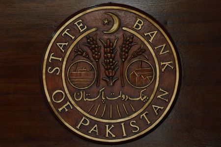 ⚠️ PAKISTAN CENTRAL BANK EXPECTED TO HOLD RATES ON MONDAY AHEAD OF IMF DEAL, REUTERS POLL FINDS Full Story → PiQSuite.com/reuters/pakist…