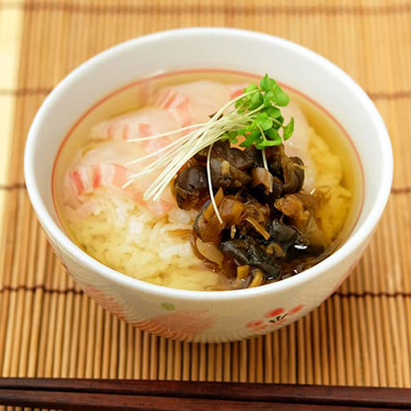 oh_hanno's tweet photo. ◇━━━━━━━━━━━━◇
　さっぱり冷やしだし茶漬け
◇━━━━━━━━━━━━◇

GWオススメレシピ🍴

明日から #ゴールデンウィーク ✨
連休前半はかなり暑くなる予報です🌞
さっぱりごはんで乗り切りましょう🏄

詳しくは👉https://t.co/9PDoHfqp2g

#レシピ #健康 #埼玉県 #飯能市 https://t.co/wi4WaizVSX