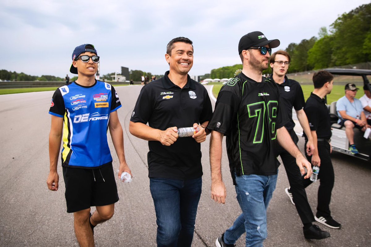 🚶‍♂️ Track walk hecho, que pedazo de circuito, subidas, bajadas, curvones, curvas ciegas... Mañana Practice 1 en Barber!!