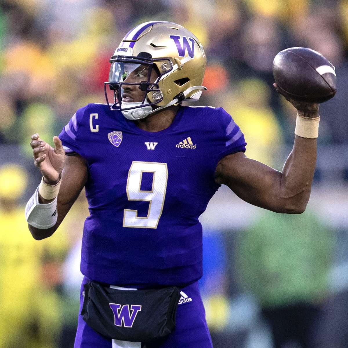 The Atlanta Falcons have selected University of Washington Michael Penix Jr. with the eighth overall pick in the 2024 NFL Draft. 📸 @thedaily @UWDailySports