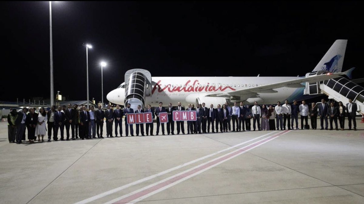 Minister Mohamed Ameen's presence as the chief guest at the inauguration of @MaldivianAero's Male' to Colombo route highlights the pivotal role of regional cooperation and connectivity. This marks a significant advancement in improving air travel between our nations, fostering…