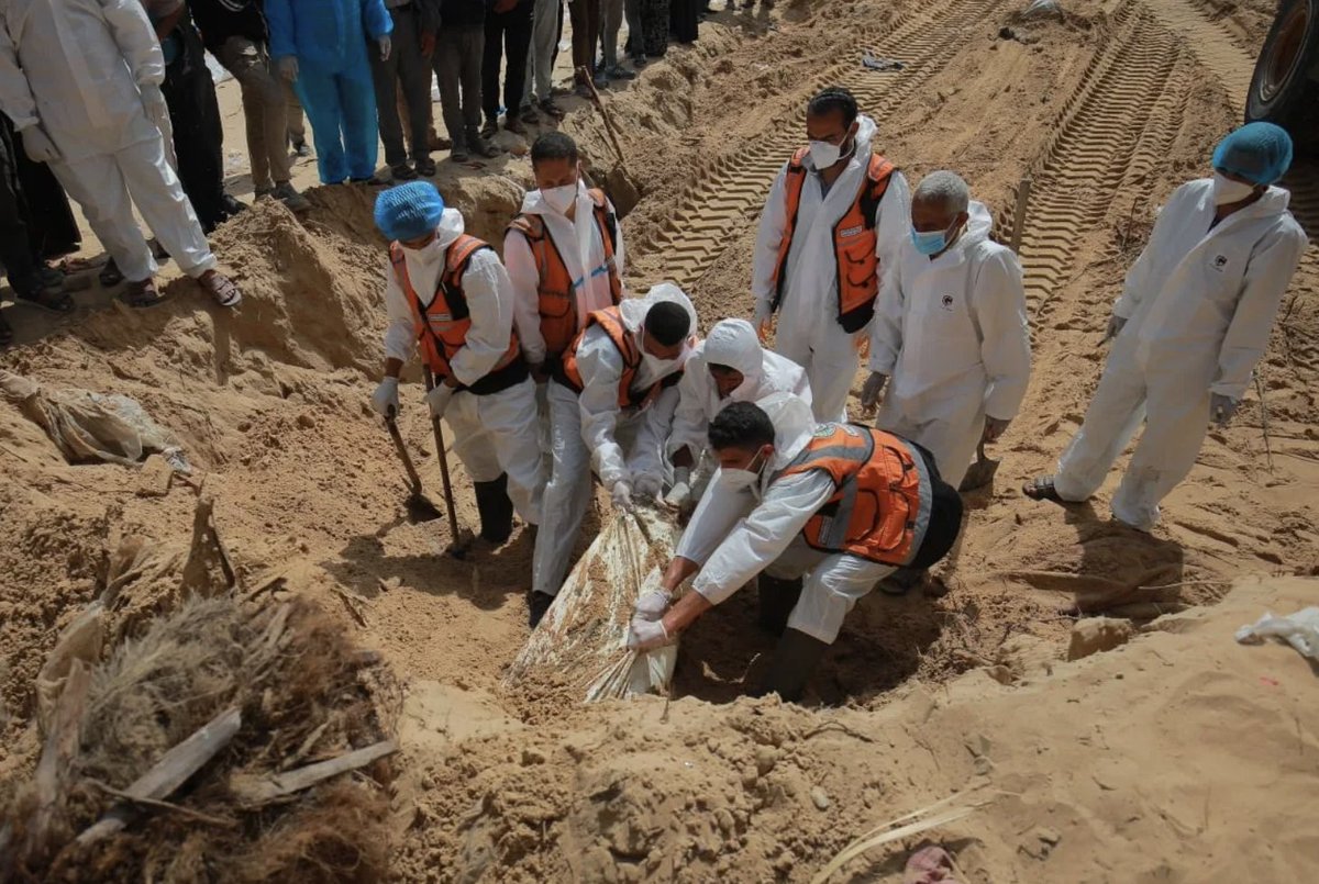 Palestinians demand an INDEPENDENT FORENSIC INVESTIGATION into the 'MASS GRAVES' where around 400 Palestinians including elders, women, and children have been buried by Israelis, some of whom were alive and tortured before being interred, the US has come under scrutiny for its…