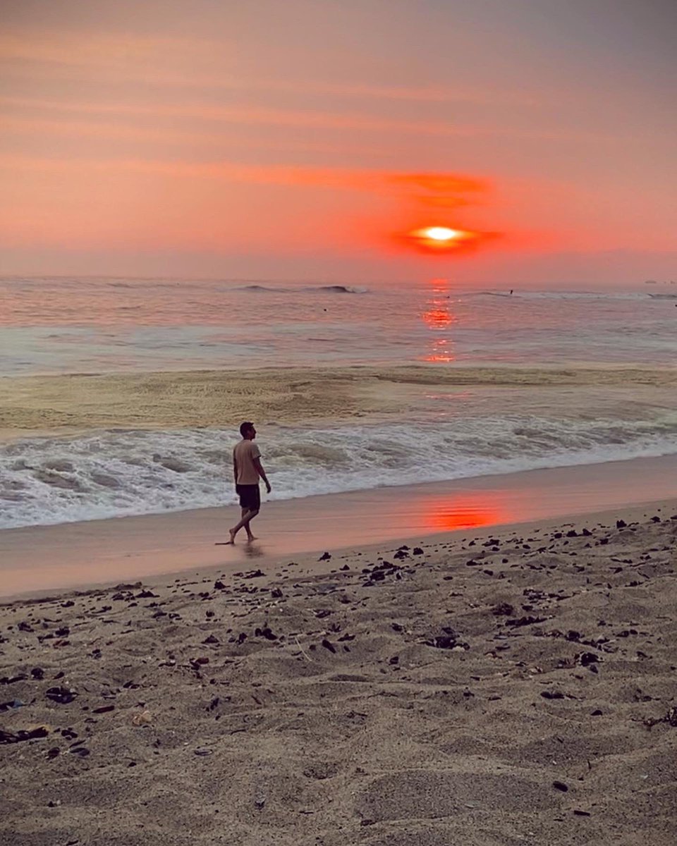 RandoltSajami's tweet photo. Para vivir, hay que aprender que el agua vuelve al mar…🎶 https://t.co/EUJ1uOCyqs