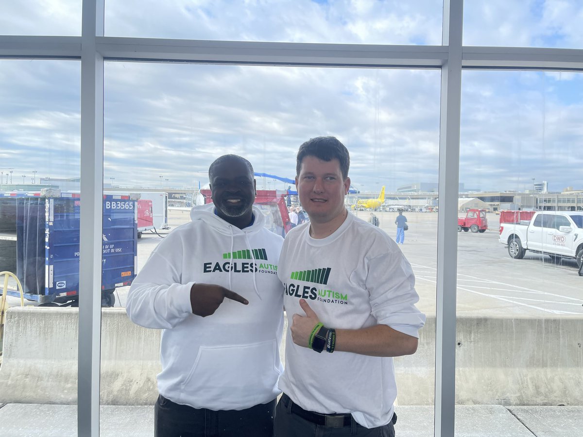 EAF x 2024 NFL Draft🏈🦅 Tom and Chaz, members of our neurodiverse gameday staff, are taking over in Detroit and proudly representing our Eagles autism community!