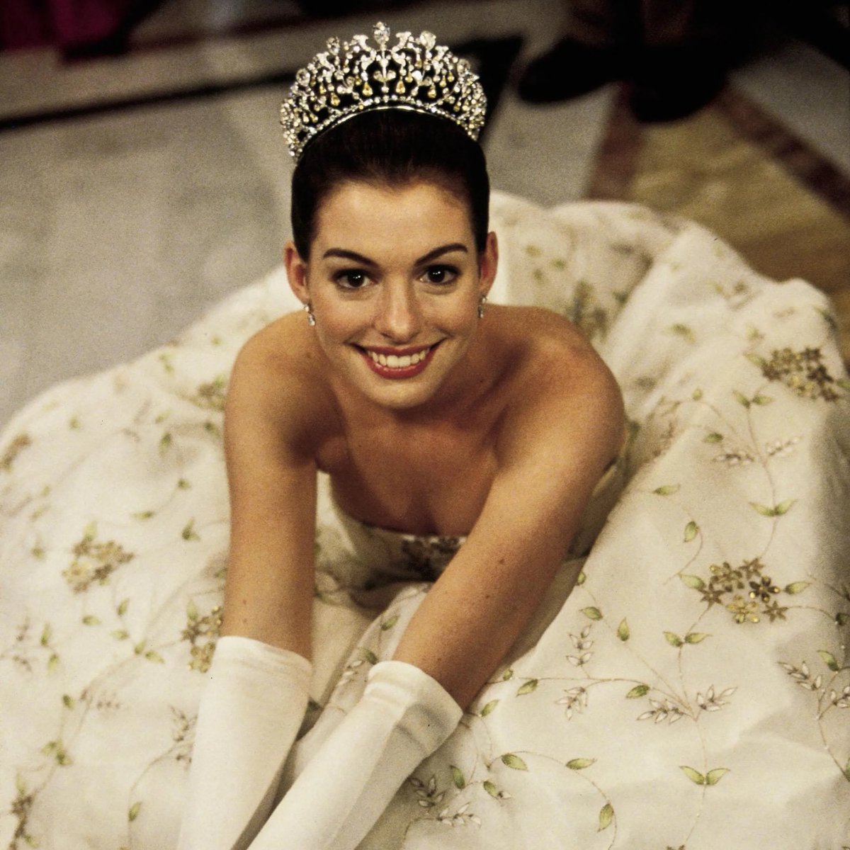 Anne Hathaway confirma que tendremos THE PRINCESS DIARIES 3