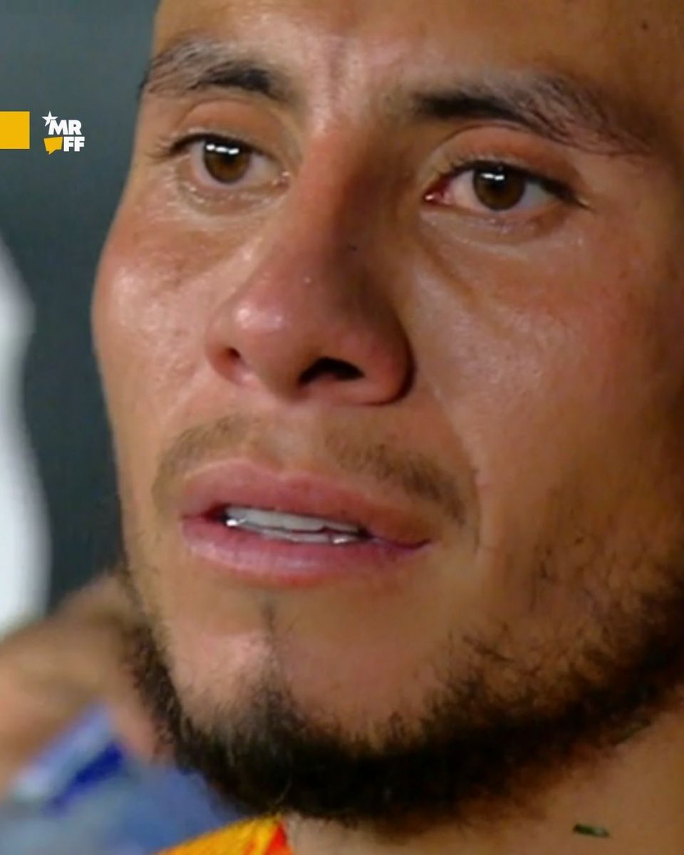 MrOFFSIDER's tweet photo. La cara de Joao representa a todo el barcelonismo: https://t.co/Yw5BQ5Zbkr