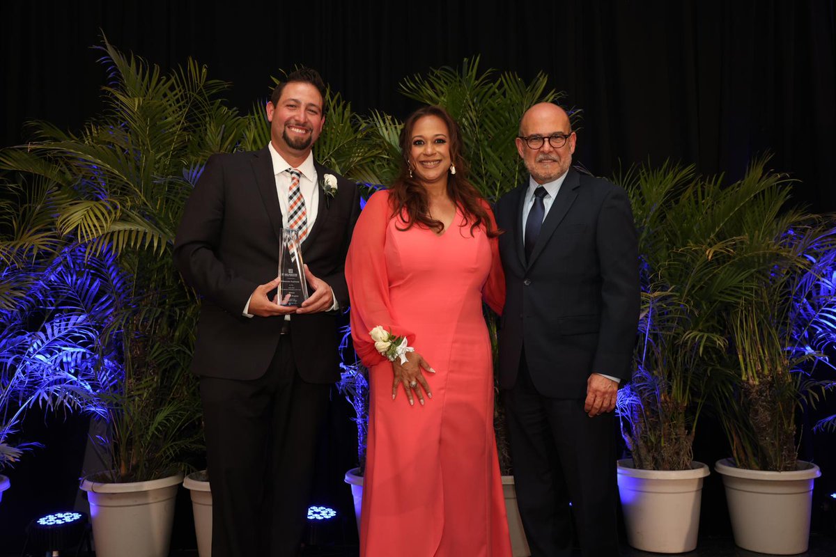 Congratulations to Chantal Osborne, our 2024 Principal of the Year! Your leadership at @Lindsey_HTC sets a high standard for excellence, dedication, and positivity. Thank you for inspiring us, all! #MDCPSPOY #YourBestChoiceMDCPS