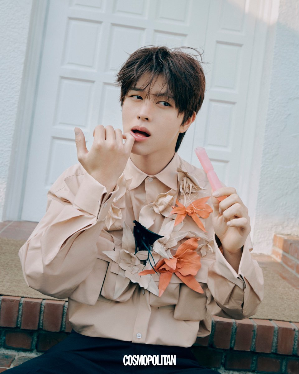 [📰] 
'육'성재 '잘'생김에 '또' 반함! - CELEBRITY 읽을거리 | 코스모폴리탄 코리아 (COSMOPOLITAN KOREA)

🔗bit.ly/4dbcApZ

#육성재 #YOOKSUNGJAE
#EXHIBITION #Look_Closely