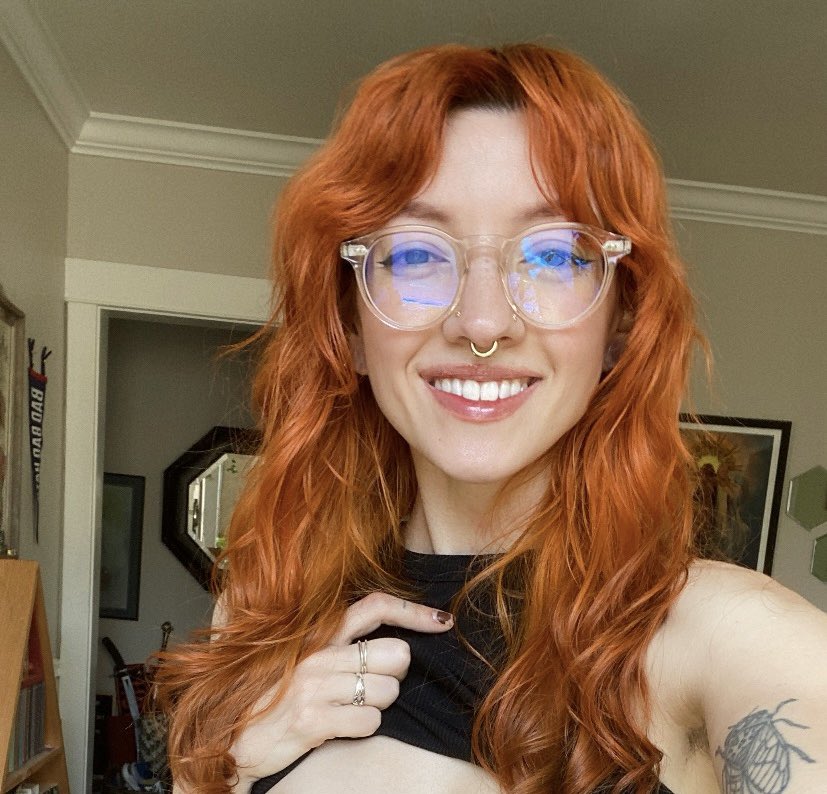 milkyevil's tweet photo. Took pictures where I look sooooooo pretty but I have them thangs out so I can’t show da world 😔 only the people who follow my evil website 😉 https://t.co/71Xqke0L9M