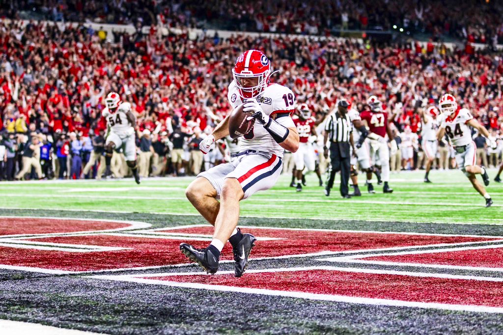 The fact that Brock Bowers will not be a New Orleans Saint, and instead will team up with Zamir White in Las Vegas saved my emotions tonight. Both scored a TD in the National Championship win over Bama. Both are absolute Georgia LEGENDS. #GoDawgs #RaiderNation