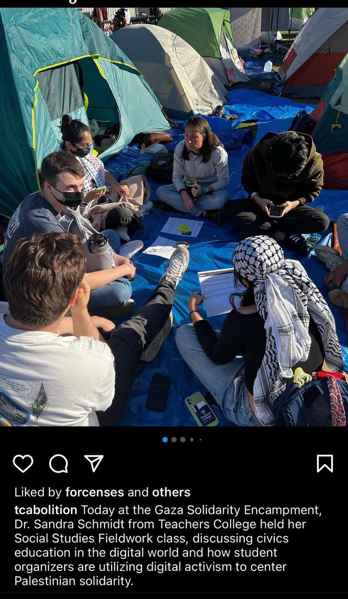 Professor Sandra Schmidt of the @TeachersCollege held class yesterday on the pro-Hamas illegal lawn that bans anyone who is pro-Israel, which applies to most Jewish students. Were her Jewish students barred from taking her class yesterday?   
Pro-Hamas faculty promoted her class
