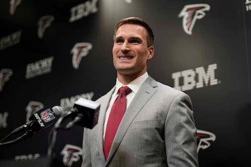 𝗥𝗘𝗣𝗢𝗥𝗧: Kirk Cousins was not given a heads up by the #Falcons that they were selecting or even considering selecting Michael Penix, per @MoveTheSticks (H/T: @MarinoNFL)