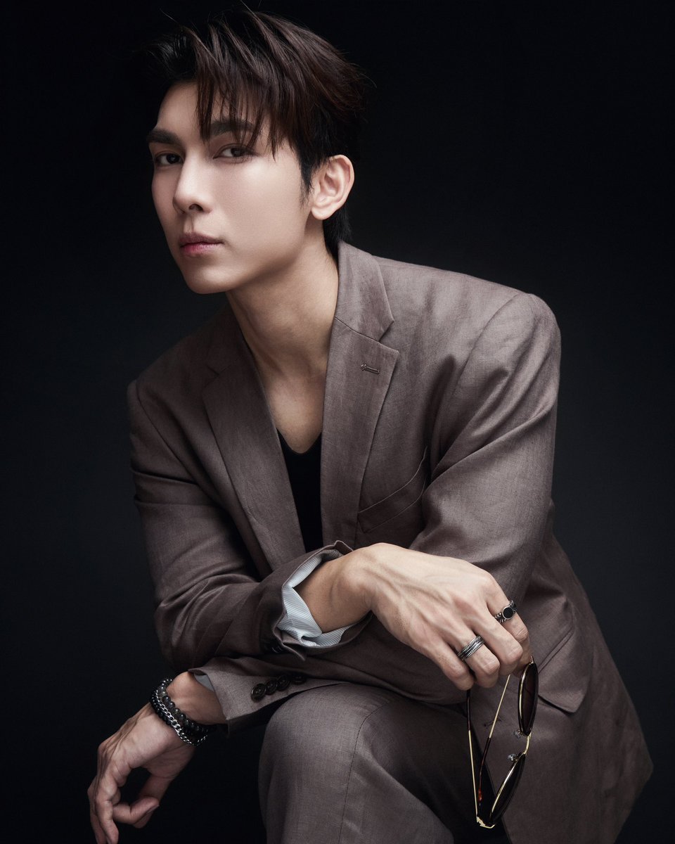 Emp_Emq's tweet photo. H&M แบรนด์เสื้อผ้าแฟชั่นที่ได้ความนิยมระดับโลก ประกาศเปิดตัว Ambassador of H&M Thailand อย่างเป็นทางการ กับสองนักแสดงมากความสามารถอย่าง มิว-ศุภศิษฏ์ จงชีวีวัฒน์ และ แจน-พลอยชมพู ศุภทรัพย์ ขึ้นเป็นคู่แรกของประเทศไทยและเอเชีย ซึ่งการประกาศแต่งตั้งในครั้งนี้ถือเป็นอีกหนึ่งก้าวสำคัญในการร่วมงานกับ H&M ทั้งในและต่างประเทศของทั้งคู่ 

#HM #HMThailand #MewAmbassadorHMThailand #Mewsuppasit #JanhaeAmbassadorHMThailand 
#Janhae
