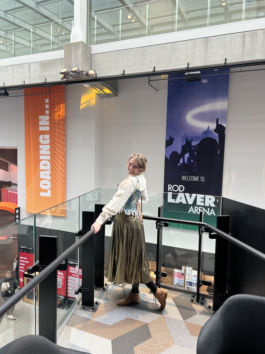 Ayoooo boiiis, we at #dreamhackau come say Hi :)