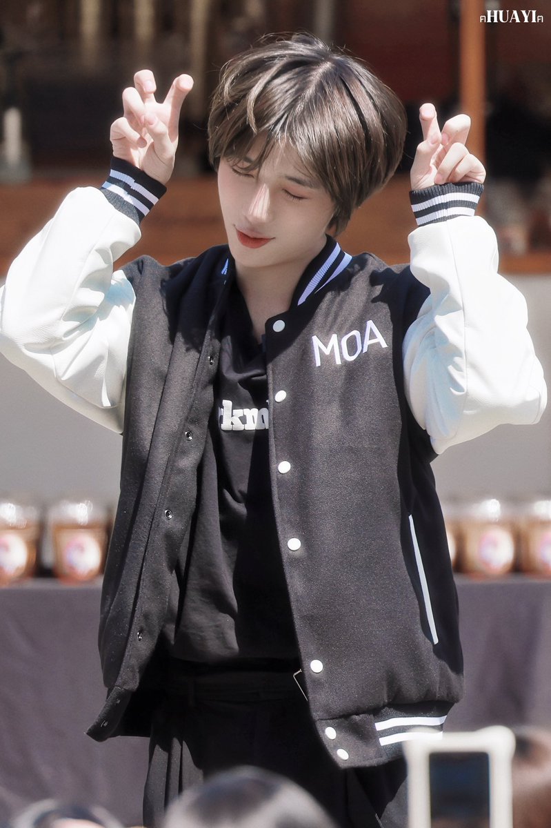 _huayi__'s tweet photo. 240413🧲

#TXT #TOMORROW_X_TOGETHER
#범규 #BEOMGYU
#TXT_BEOMGYU #TXT_범규
#杋圭 #崔杋圭 https://t.co/g5Wiyre7hc