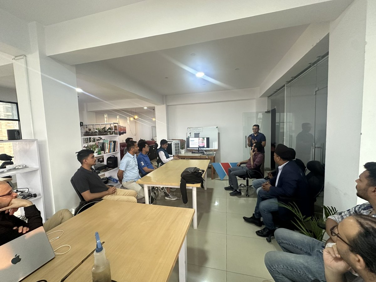 Yesterday’s meetup was a special one. We had Alok demystify health and a vibrant open discussion on how to stay healthy (physically and mentally), proper nutrition and sleep, role of protein and stress training. It was an unusual Tech Kurakani, but a good kind of unusual.