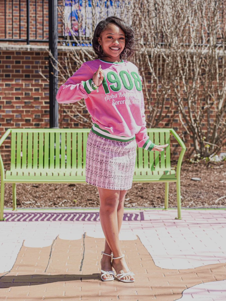 serinatii's tweet image. I phinally made it to AKAland 🩷💚 #AEmade