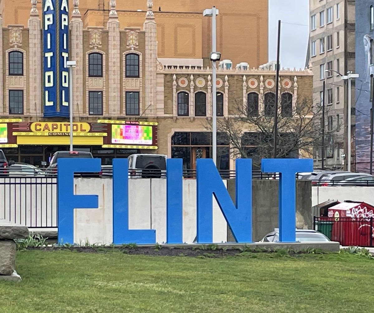 HayesTeamSoldIt tweet media