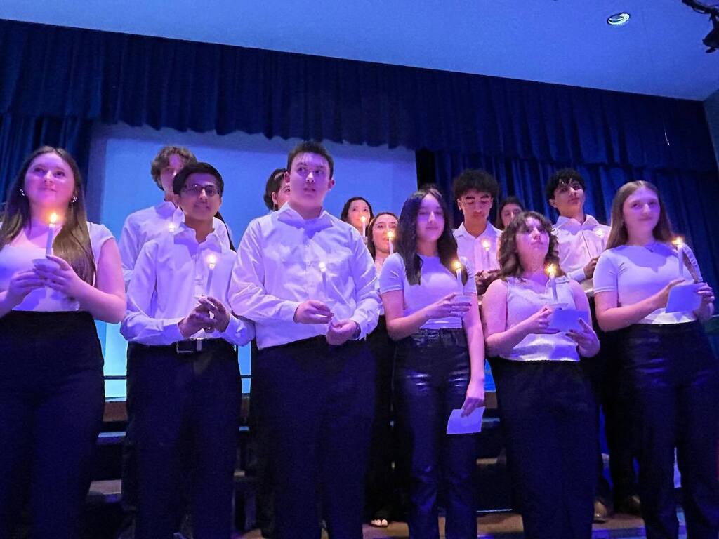 Congrats to our World Language Honor Society Inductees and thank you to our Honor Society Advisers. #MahwahConnects instagr.am/p/C6NRHcmumMi/