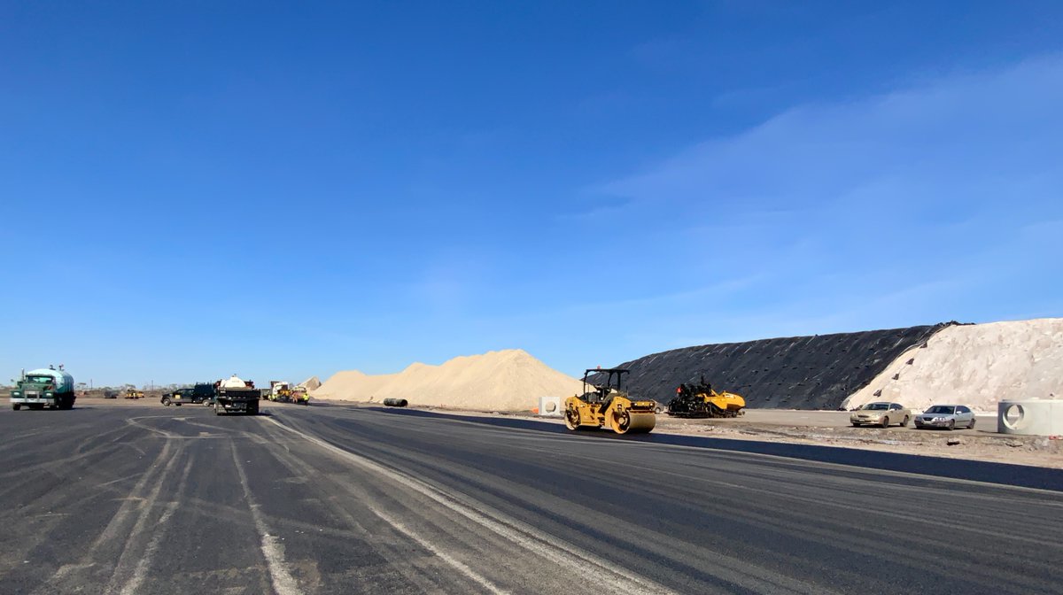 As part of DOT’s ongoing work to ease supply chain disruptions at the Port of Baltimore, our team worked with Tradepoint Atlantic to use a federal grant to lay down pavement and bring in additional cargo. Great to see this construction well underway.