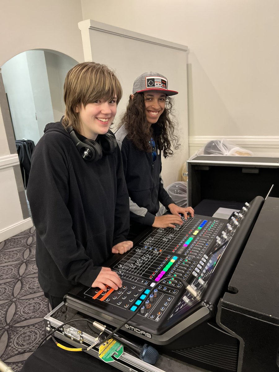 Mayfield Music Dept! tweet media