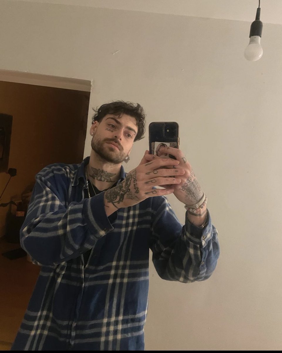 𝗥𝗶𝘃𝗲𝗿 𝗦𝘁𝗲𝗶𝗻𝘀. ✞ (@pzrtgasdace) on Twitter photo 