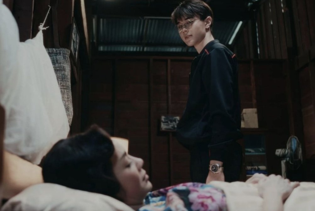 natachaba4111's tweet photo. คุณฉัตรเหมือนมาวางยาแม่ยายมากกว่า มารักษาอีก #ขวัญฤทัย EP7 https://t.co/Z13Qjpue7q