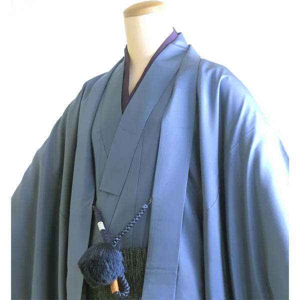 玉紬アンサンブルセットはじめました。We have started selling silk pongee kimono and haori ensemble sets.　#tumugi #紬 #kimono #着物コーディネート #kimonoandhaori #着物と羽織 #silk #絹の着物 #silkkimono #kytokimonokohbou #京都きもの工房 
kimono-kyoto.jp/menssilkkimono…