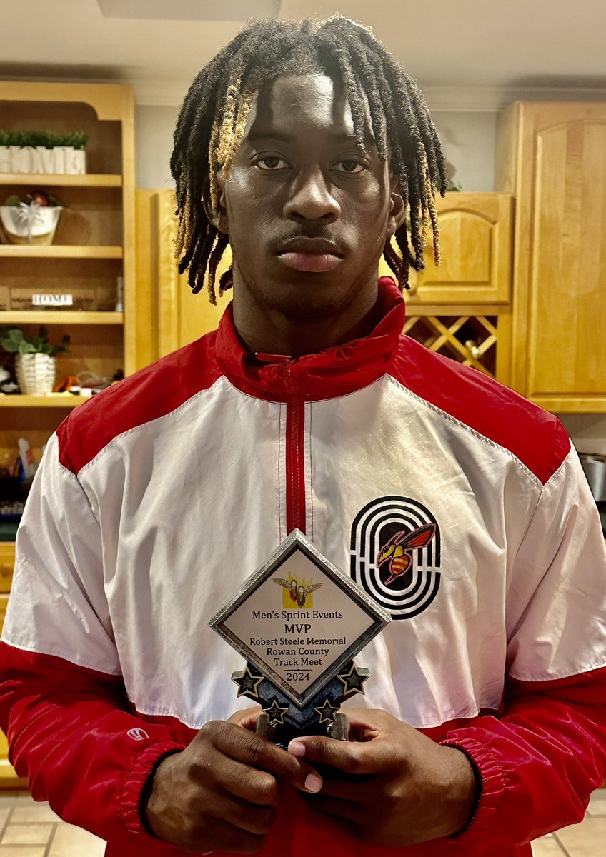 🎤Robert Steele Rowan County Track Meet MVP in Sprints🏆<a href="/Deuce_Walker2/">Deuce Walker</a> <a href="/Coachcjwalker/">Curtis Walker</a> <a href="/JalonWlaker/">Jalon Walker</a>