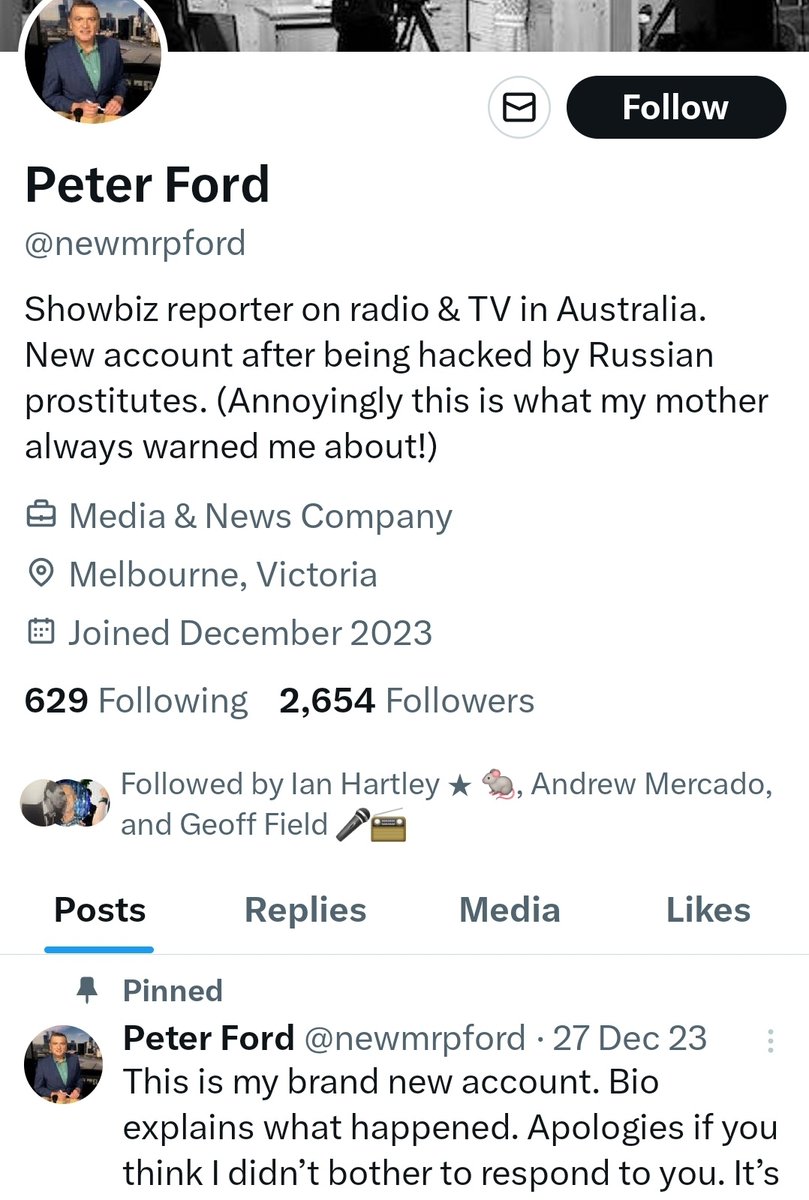 Wow. This cretin is back. The one who blocked us all for calling out his and Kamahl's horrendous position on the Voice. Had to make himself a new account cos he'd blocked most of twitter on the old one! 🤣 Russian prostitutes? What was he doing with them?! #HasBeenHacks #ausmedia