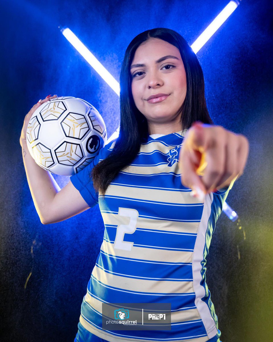 MiguelMendezSE's tweet photo. Congratulations to @jos_valenzuela2 Joselyn Valenzuela for being named Defensive MVP and @salido_vicky Lia Salido for being named Offensive MVP in Region 1 District 1-4A. Way to go ladies! #sehsthebest https://t.co/4c7RLJDaZ8