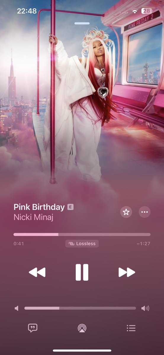 _eloih's tweet image. happy pink birthday to me. @NICKIMINAJ love you!! 💖