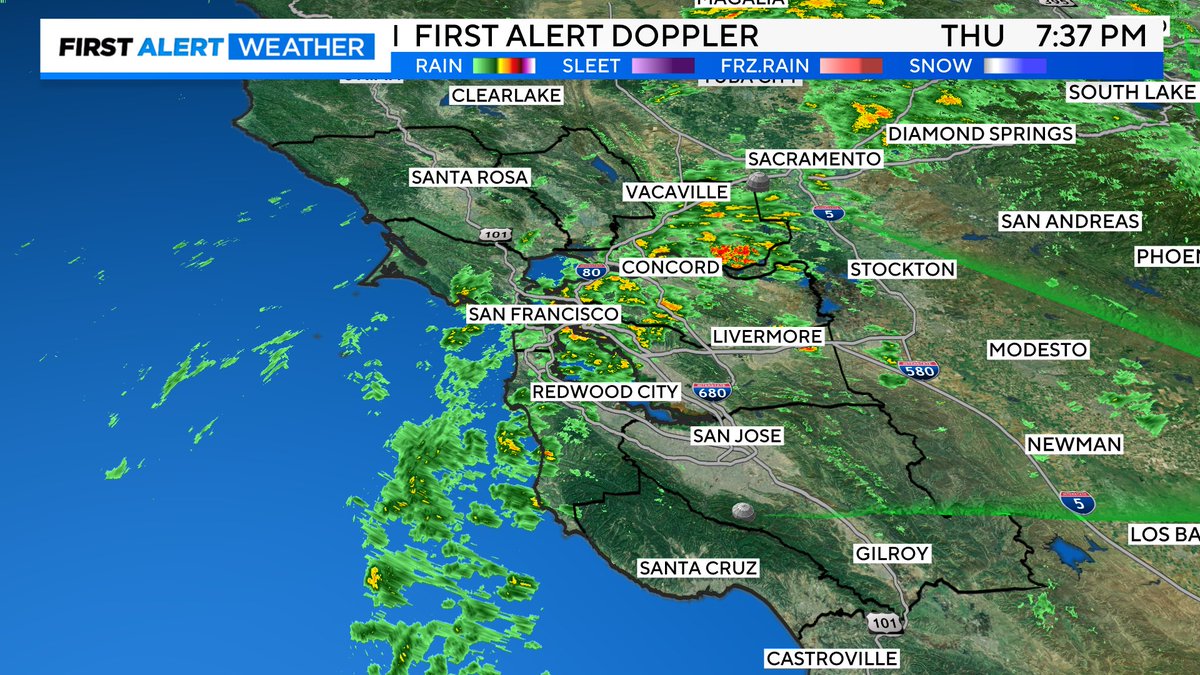 An hour ago, we had just a couple of 'radar freckles' on the screen — now a band of showers has developed, and will work its way across the Bay Area this evening. Just a few hundredths of an inch of rain, but in late April that's notable! #CAwx