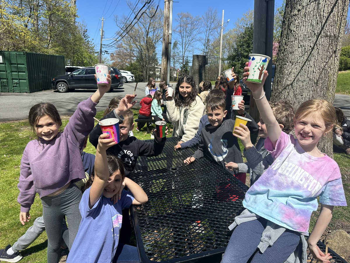 Ms. Ross tweet media