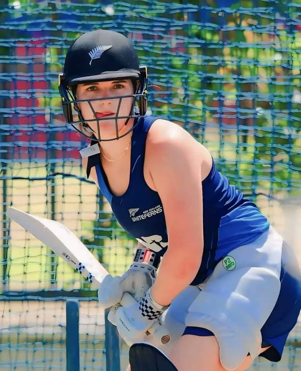 Beauty with talent 😍 

#AmeliaKerr #NZvsPAK #IPL #T20WorldCup2024 #KKRvsPBKS
