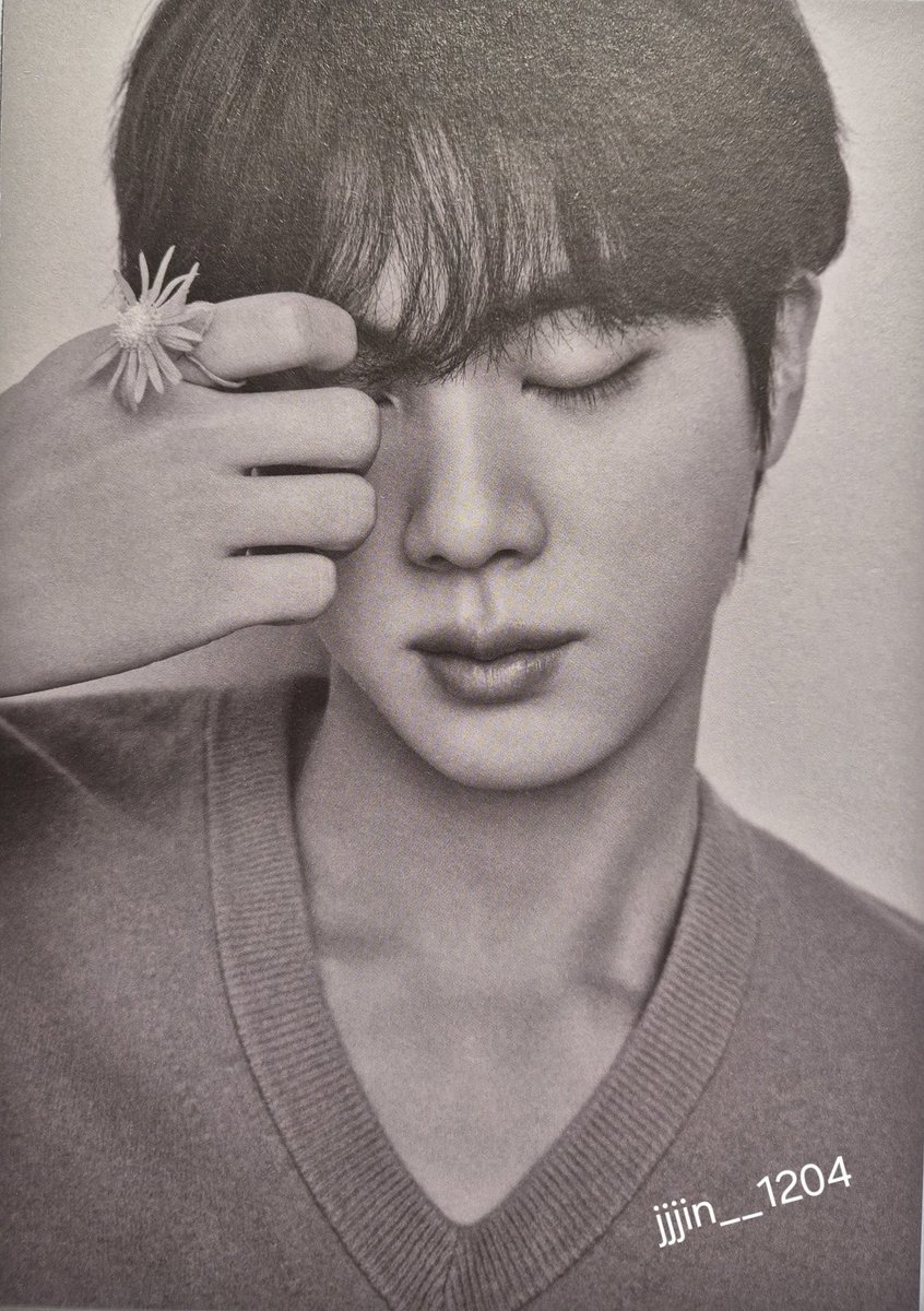 seokjin is so pretty 🥹