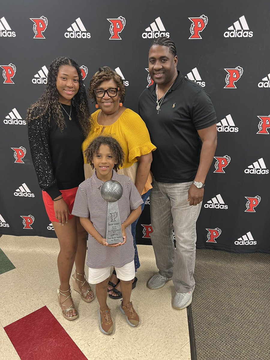 2024 Parkway Panthers Banquet! UGOTTABELIEVE21! <a href="/ChloeLarry21/">ChloeAlise</a>