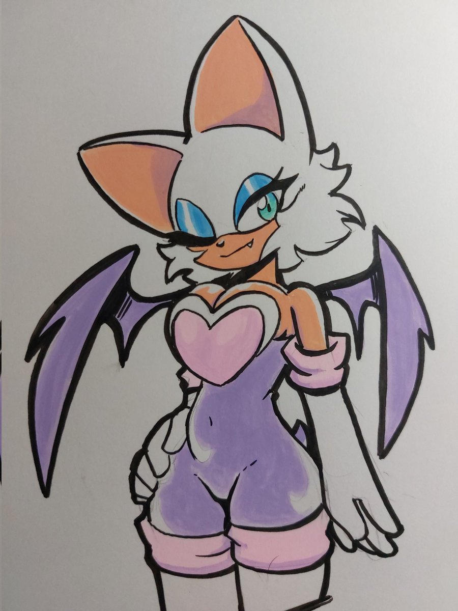 More marker practice with another #RougeTheBat . I actually inked this in some bursh pens I picked up and liked the feel of them better than inking with my microns.